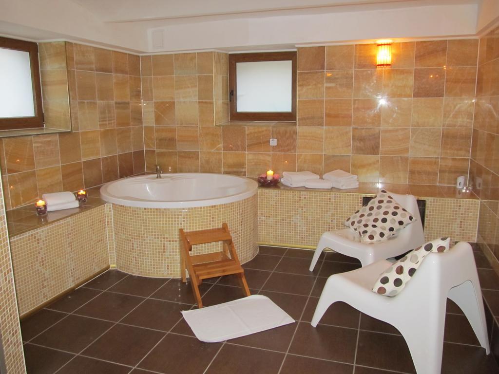 Willa Pod Gwiazdami & Spa Kudowa-Zdroj Bagian luar foto
